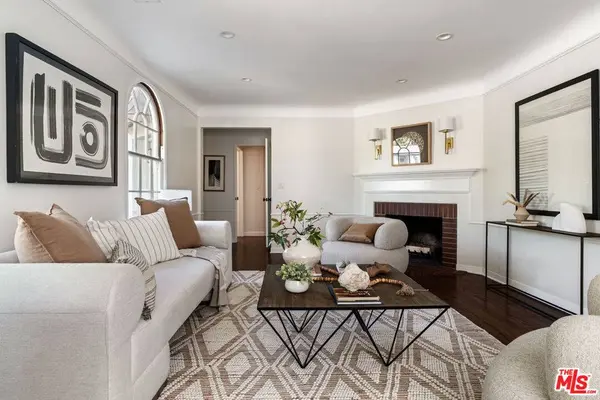 2344 Paloma ST, Pasadena, CA 91104
