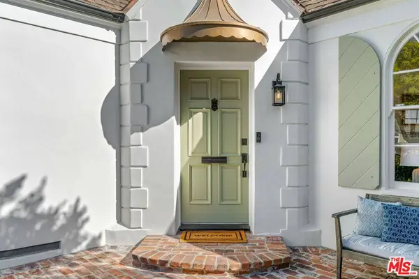 2344 Paloma ST, Pasadena, CA 91104