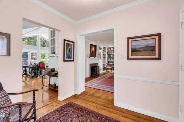 1313 E Palm ST, Altadena, CA 91001