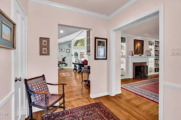 1313 E Palm ST, Altadena, CA 91001