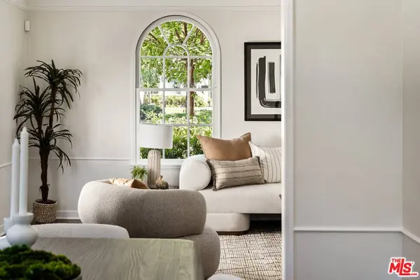 2344 Paloma St, Pasadena, CA 91104