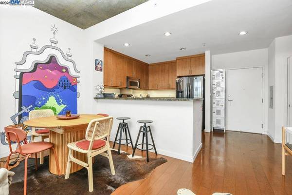 288 3Rd St #612, Oakland, CA 94607