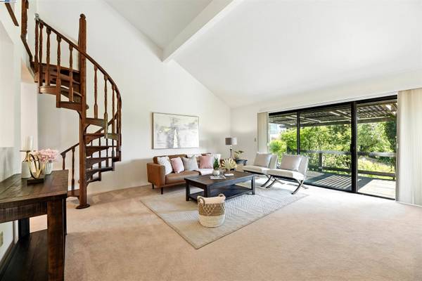 646 Bella Vista Ct, Fremont, CA 94539