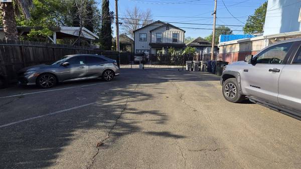 3208 2nd Ave, Sacramento, CA 95817