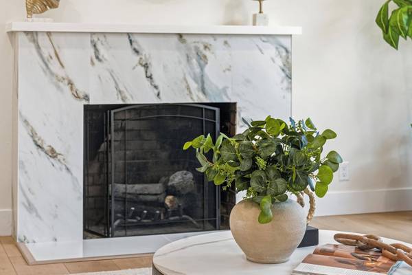 5912 Mayhews Landing Rd, Newark, CA 94560