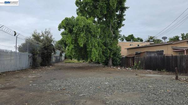 218 Valle Vista Ave, Hayward, CA 94544