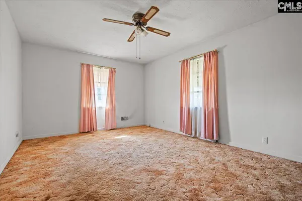 2013 Maple Drive, Hartsville, SC 29550-7405