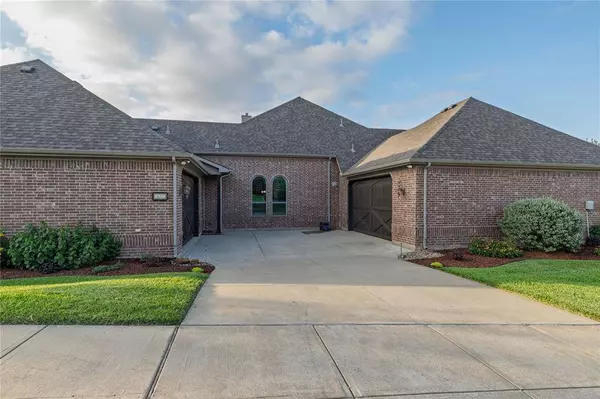 437 Monarch Hill Court, Keller, TX 76248