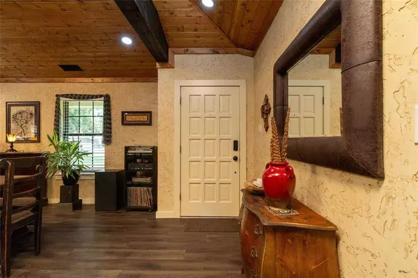 2604 Forest Lane Circle, Corsicana, TX 75110