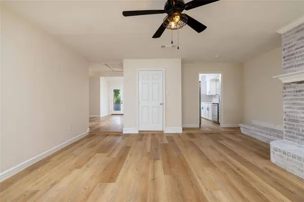6300 Sunnybrook Drive, Watauga, TX 76148