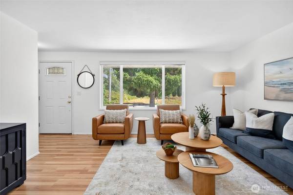 4012 Commercial AVE, Anacortes, WA 98221