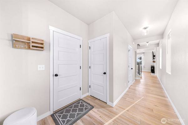 6742 43rd ST NE, Marysville, WA 98270