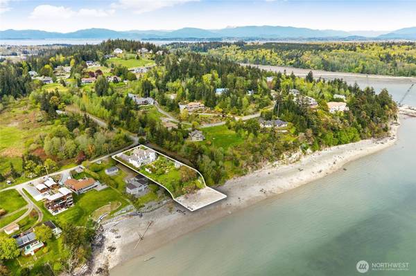 8480 Thompson Beach RD, Anacortes, WA 98221