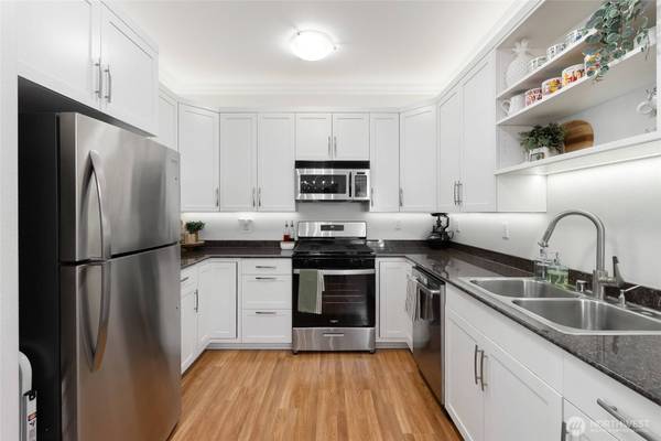 4579 El Dorado WAY #108, Bellingham, WA 98226