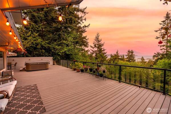 5408 Sunset AVE, Anacortes, WA 98221