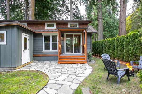 990 S Lake Whatcom BLVD #9, Sedro Woolley, WA 98284