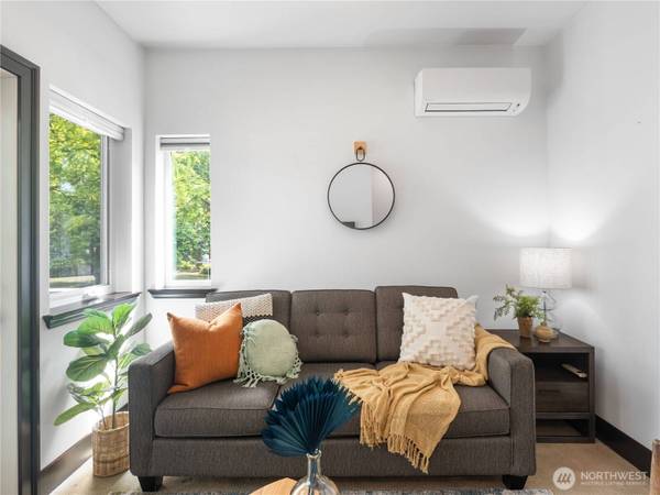 2019 Cornwall AVE, Bellingham, WA 98225