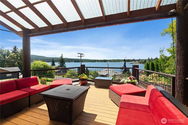4815 Academy ST, Bellingham, WA 98226