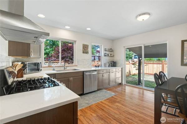 1715 E Illinois, Bellingham, WA 98226
