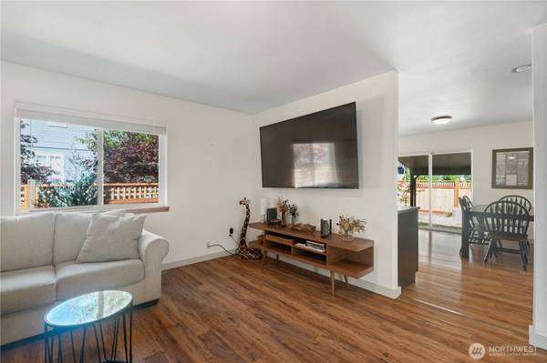 1715 E Illinois, Bellingham, WA 98226