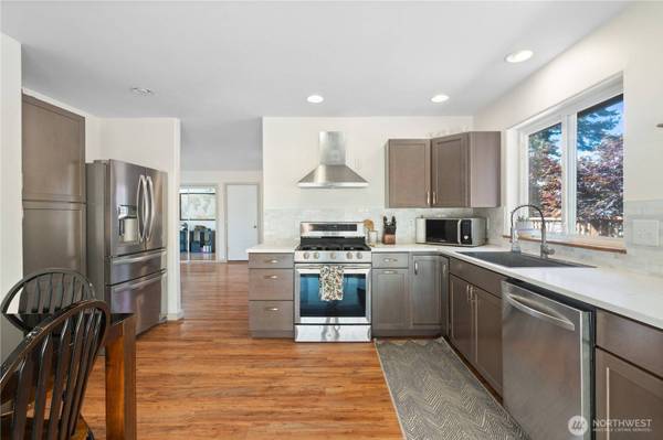 1715 E Illinois, Bellingham, WA 98226
