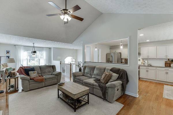 3980 Piper Glen DR, Buford, GA 30519