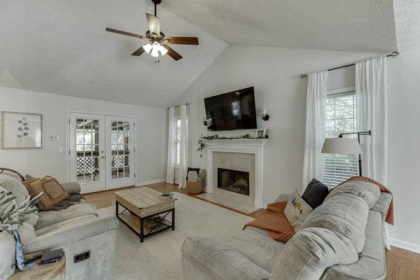 3980 Piper Glen DR, Buford, GA 30519