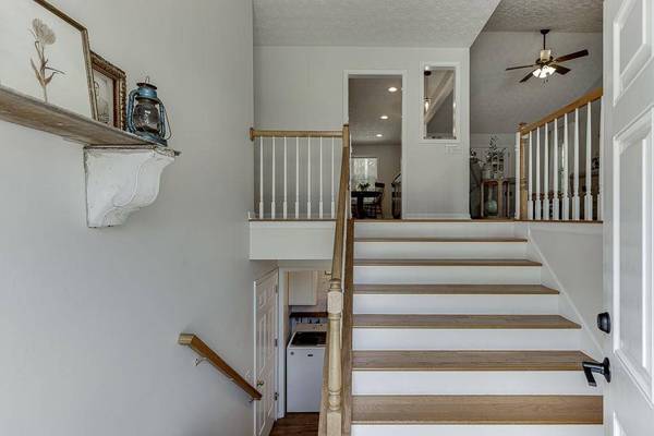 3980 Piper Glen DR, Buford, GA 30519