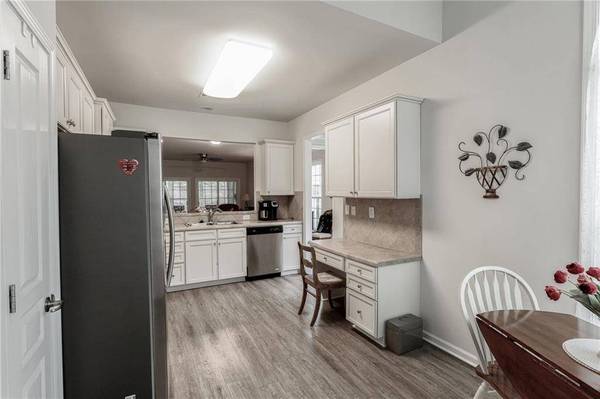 6627 Autumn Ridge WAY, Hoschton, GA 30548