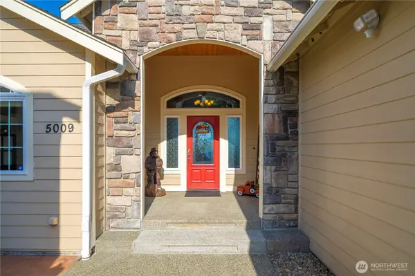 5009 Jenks Point WAY E, Lake Tapps, WA 98391