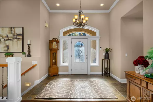 5009 Jenks Point WAY E, Lake Tapps, WA 98391