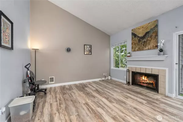 802 Pike ST NE #F7, Auburn, WA 98002