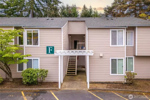 802 Pike ST NE #F7, Auburn, WA 98002