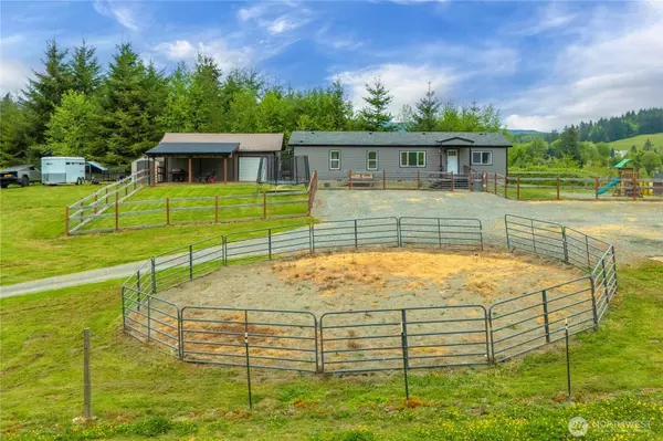 882 Independence RD, Rochester, WA 98579