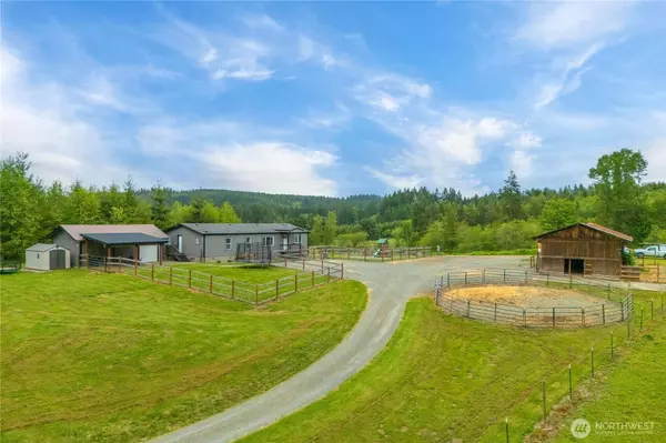 882 Independence RD, Rochester, WA 98579