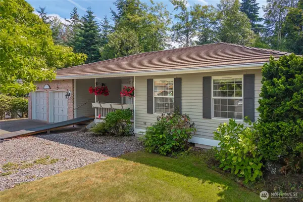 11916 125th AVE E, Puyallup, WA 98374