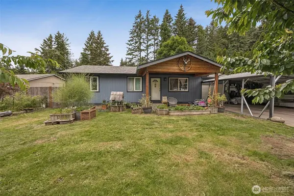 17112 Kinnikinnick CT SE, Yelm, WA 98597