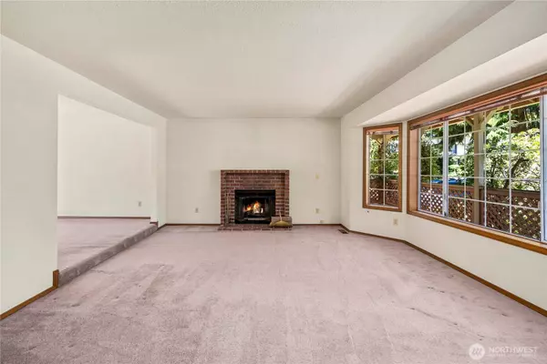 609 151st PL NE, Bellevue, WA 98007