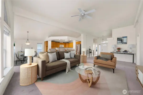 822 Maple LN SW, Orting, WA 98360