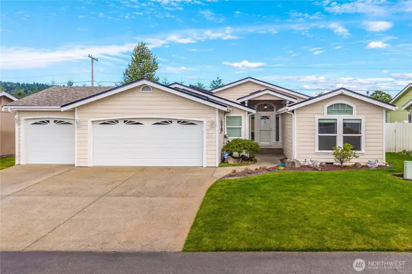 822 Maple LN SW, Orting, WA 98360