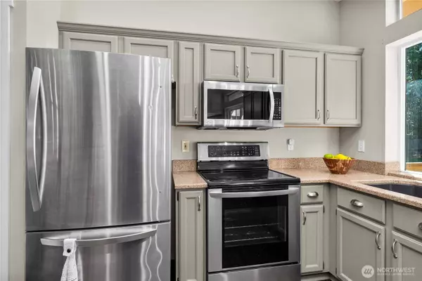 11104 222nd Avenue Ct E, Buckley, WA 98321