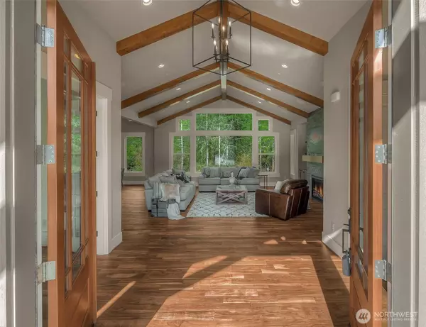 22305 134th ST, Issaquah, WA 98027