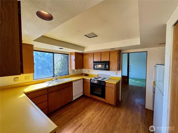 2019 126th Avenue Ct E, Edgewood, WA 98372