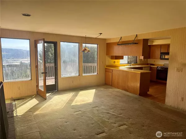 2019 126th Avenue Ct E, Edgewood, WA 98372