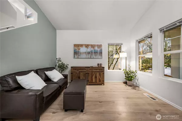 2018 62nd ST SE, Auburn, WA 98092