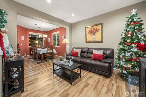 6718 Montevista DR SE, Auburn, WA 98092