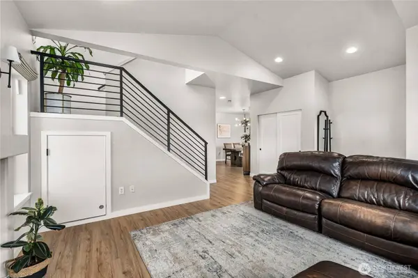 17609 111th Street Ct E, Bonney Lake, WA 98391