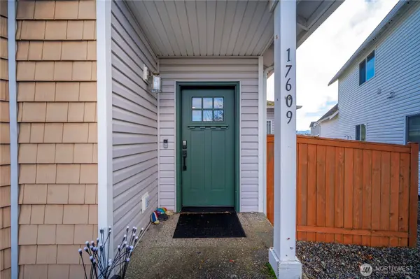 17609 111th Street Ct E, Bonney Lake, WA 98391