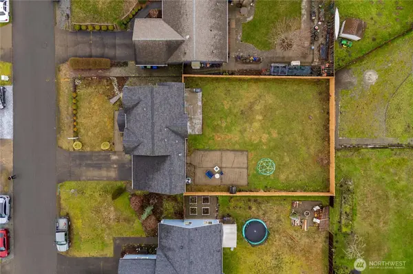 16526 10th Avenue Ct E, Spanaway, WA 98387