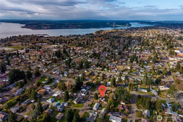 3111 Greenwood AVE W, University Place, WA 98466